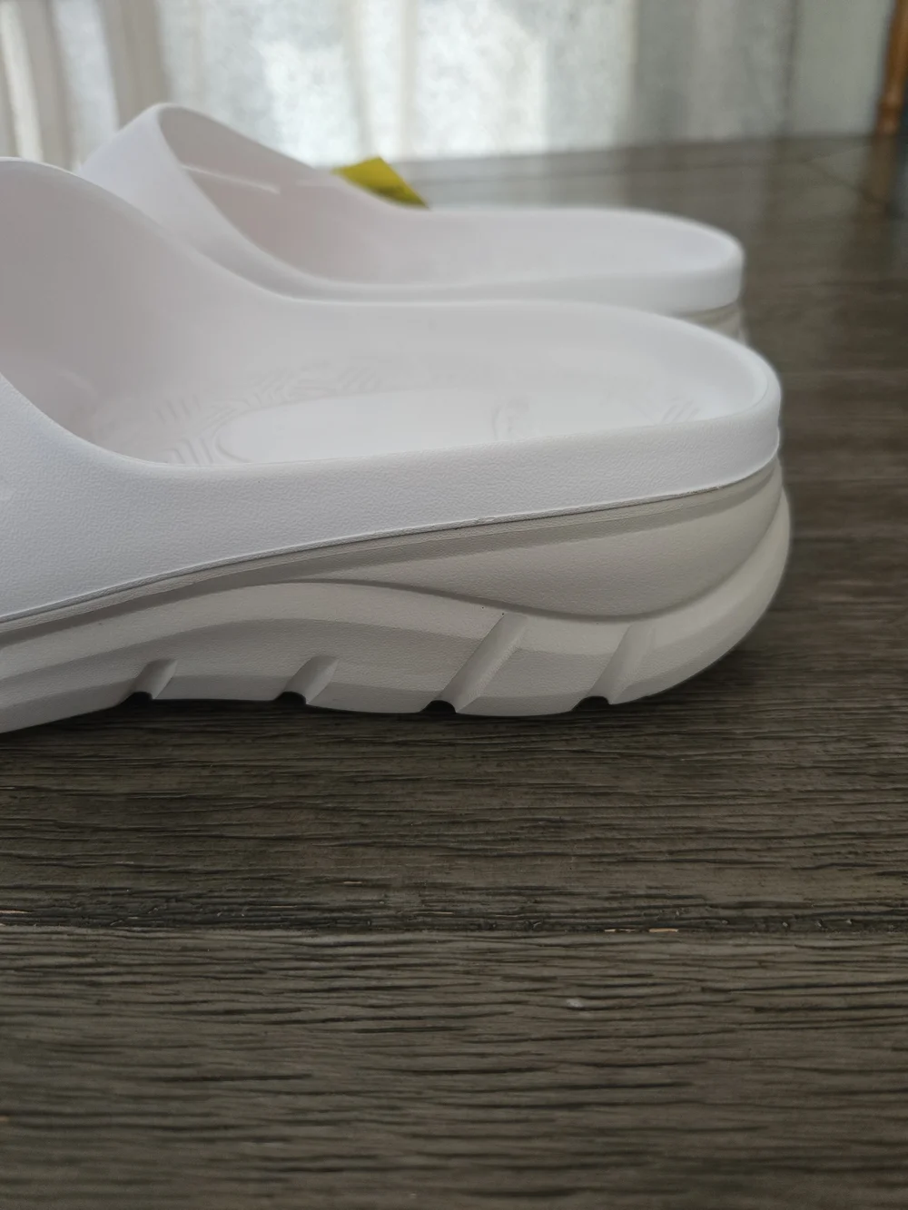 Avia Women's Two Tone Slide Recovery Sandals White Comfortable Shoes Multi Sizes